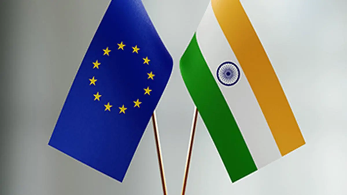 IMG_IMG_bl08_EU_India_Fl_2_1_B99KPKP5.jpg
