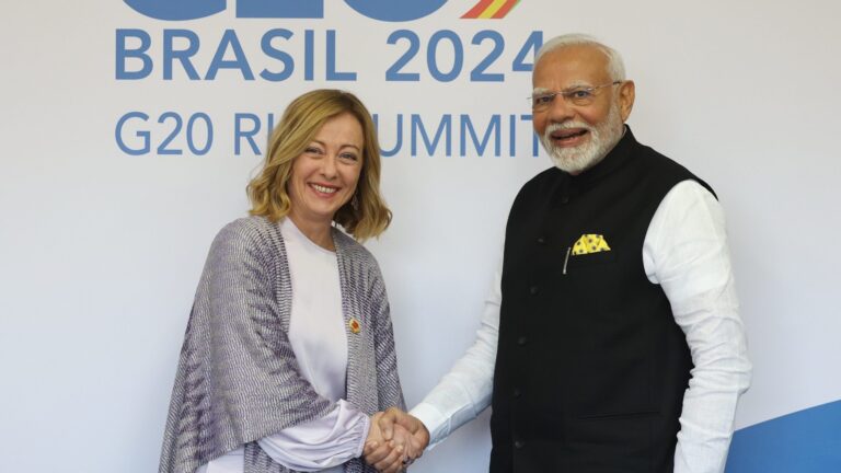 Meloni-Modi-scaled-e1732005974128.jpeg