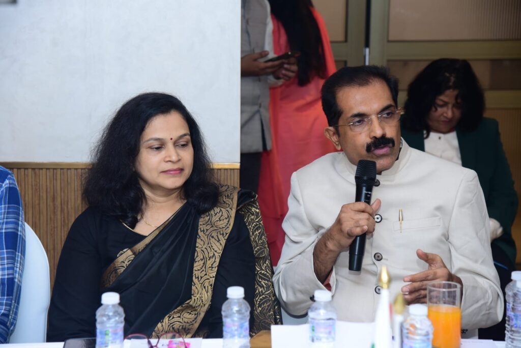 4f50bc7f-d621-4bb0-8dc1-ce499c45cb39