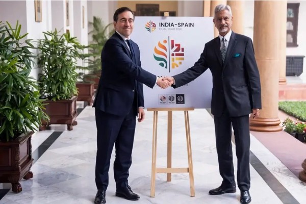 India-EU-Trade-FTA-Summit-Spanish-Foreign-Minister-Jose-Manuel-Albares.jpg