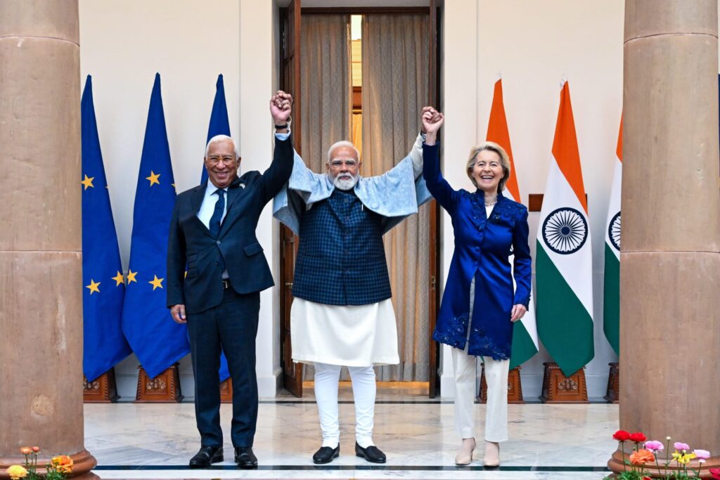 Antonio_Costa_Narendra_Modi_and_Ursula_von_der_Leyen_in_India_-_2026.jpg